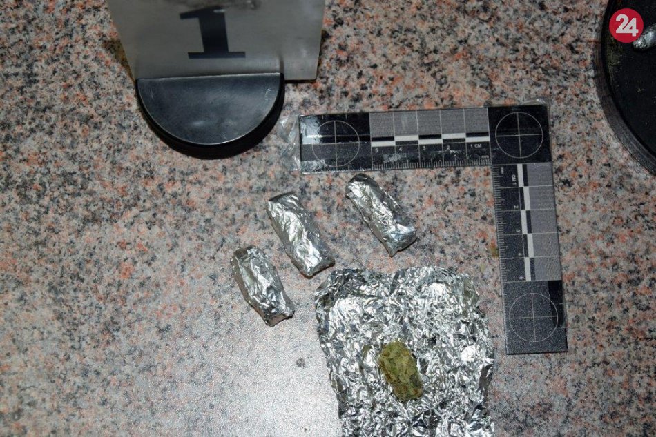 Obrazom: Ďalšia úspešná protidrogová akcia v okrese Rožňava