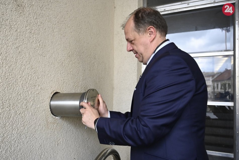 Výnimočná časová schránka v Trenčíne: Takto ju uložili