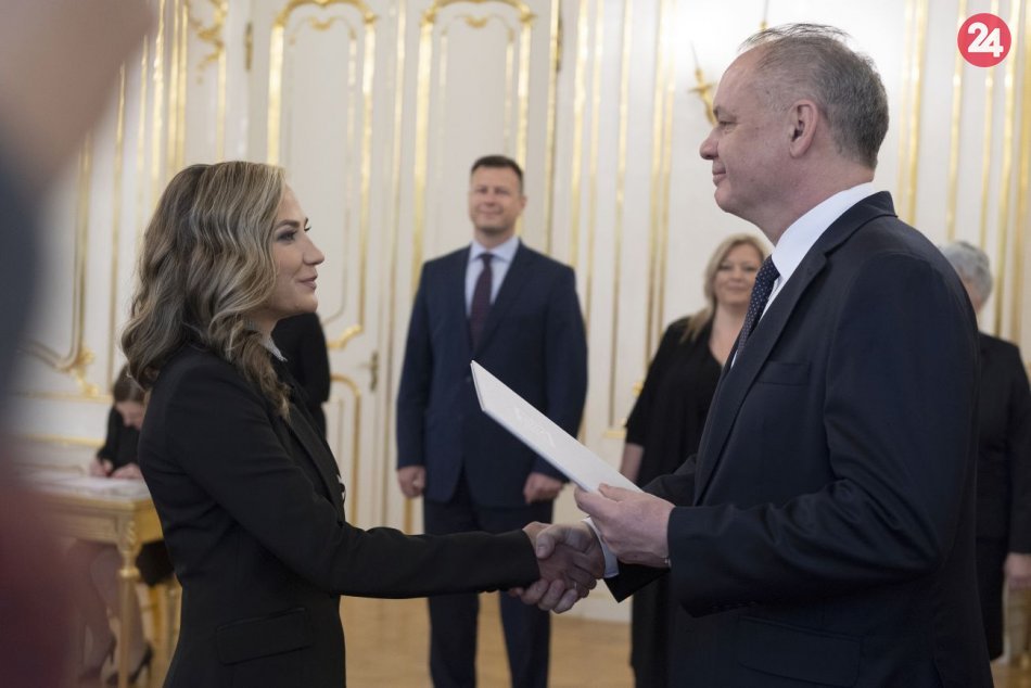 Prezident vymenoval 12 nových sudcov