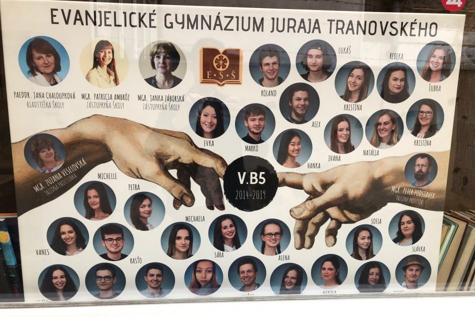 FOTO: Tablá mikulášskych študentov na fotkách