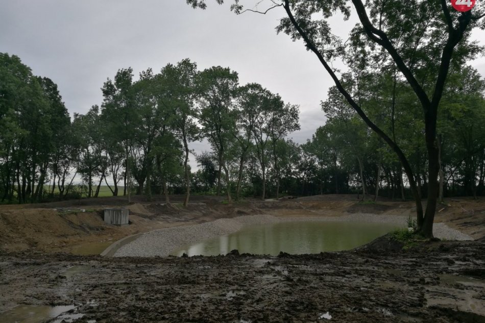 Na Štrkoch vzniká príjemná oddychová zóna