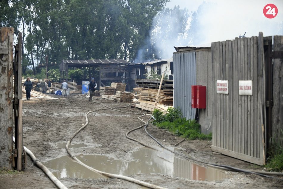 Požiar píly v Šebastovciach