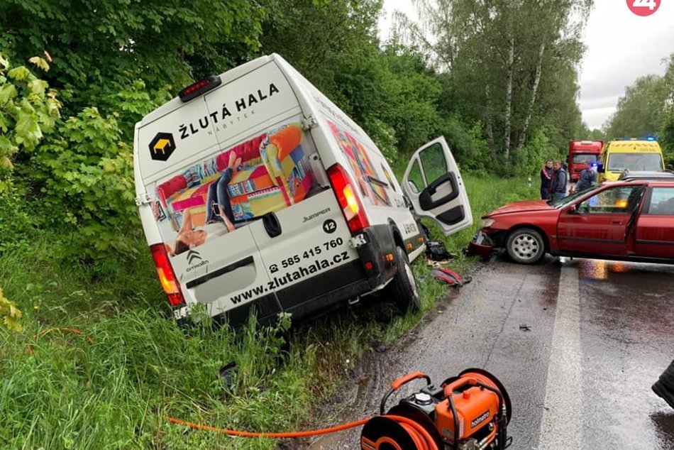 FOTO: Nehoda troch áut pri Žiline