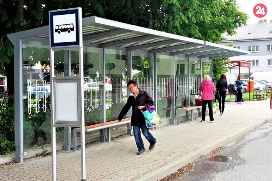 V Považskej Bystrici pribudla nová zastávka, ktorá nahradí tú na ul. Odborov