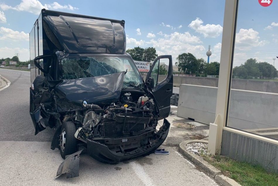 Vodič na R1 neubrzdil