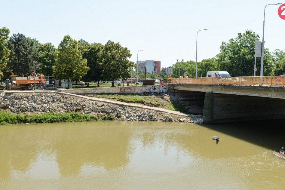 Práce na Univerzitnom moste, 11. júna 2019