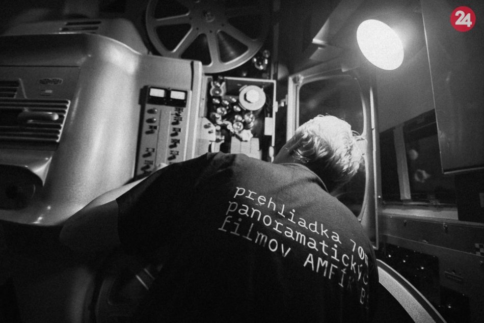 Prehliadka panoramatických filmov [ppf] na amfiteátri