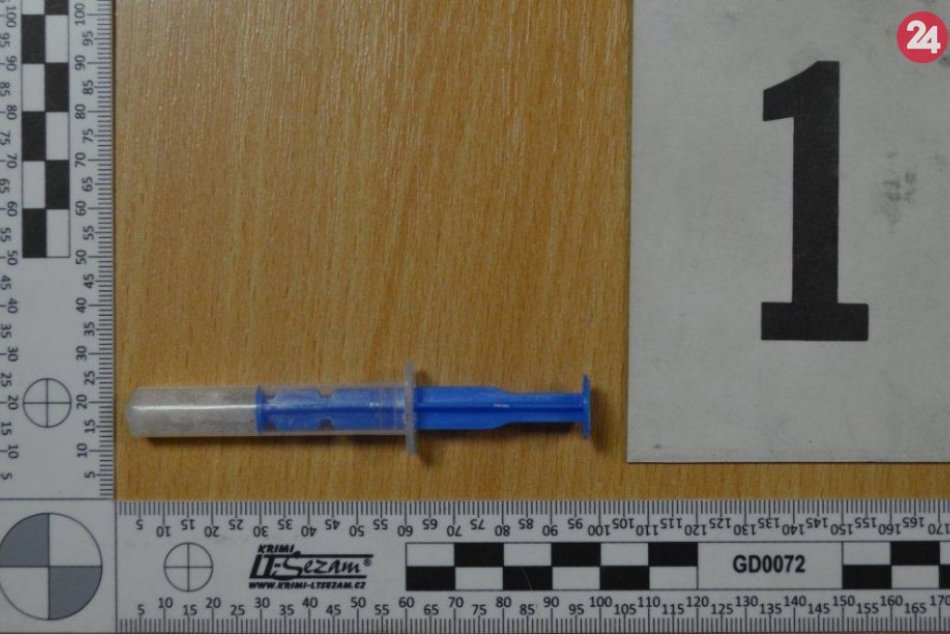 Púchovskí policajti zadržali drogového dílera