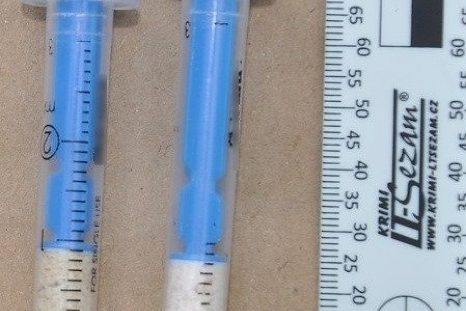 FOTO: Drogová razia žilinských policajtov