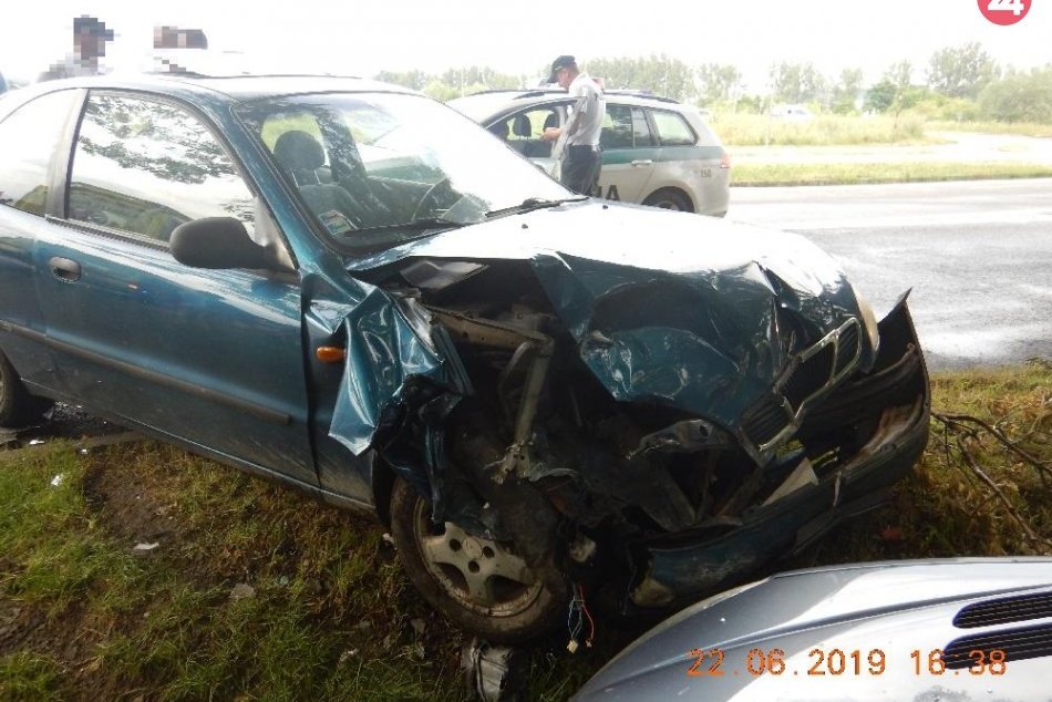 V OBRAZOCH: Vo Zvolene havaroval opitý vodič