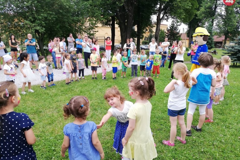 Škôlkari z MŠ na Gorazdovej ulici? Sledujte, ako sa lúčili so školským rokom