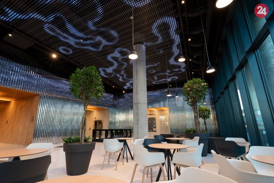 V Bratislave máme najväčšiu LED fasádu v strednej Európe