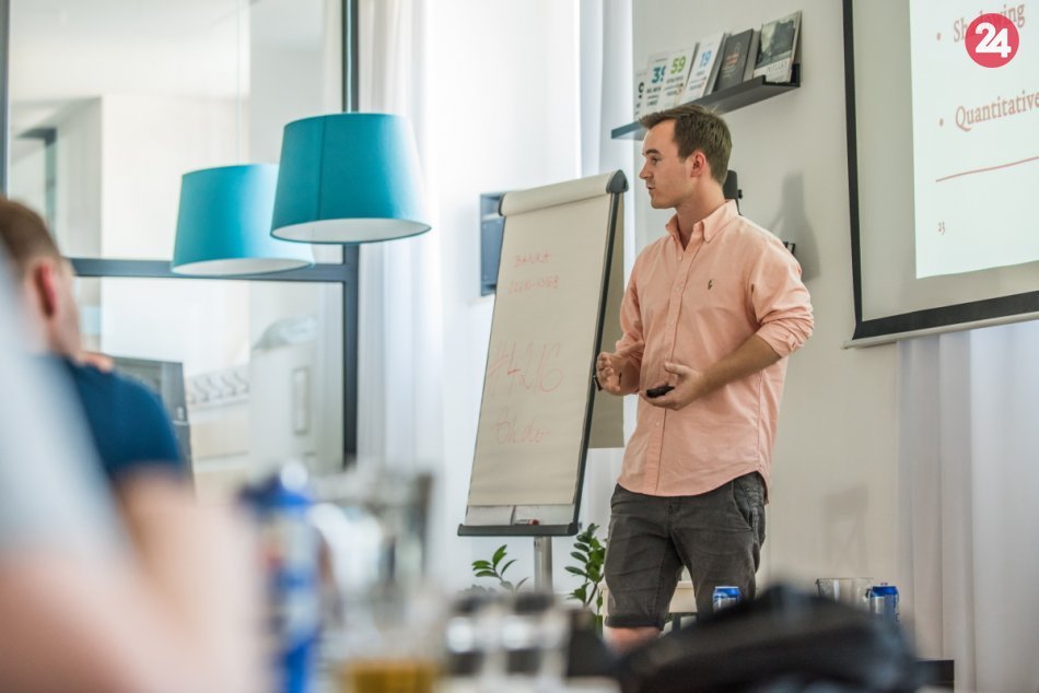 ROZHOVOR s Adamom Brockom