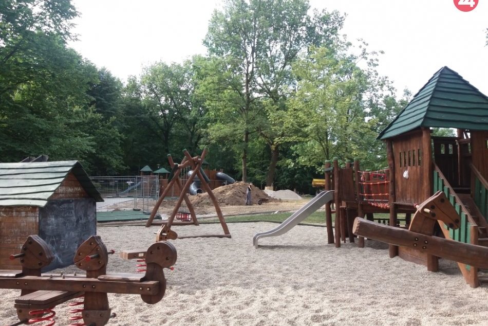 Lesopark Chrasť rekonštrukcia