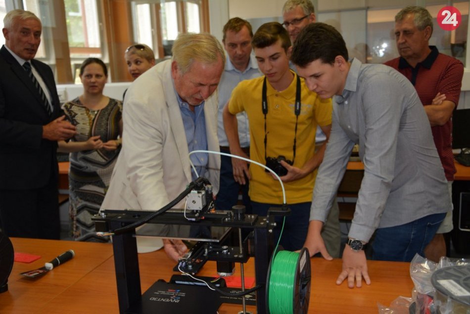 Známa novoveská škola: Teší sa z nových prírastkov v podobe 3D tlačiarní, FOTO
