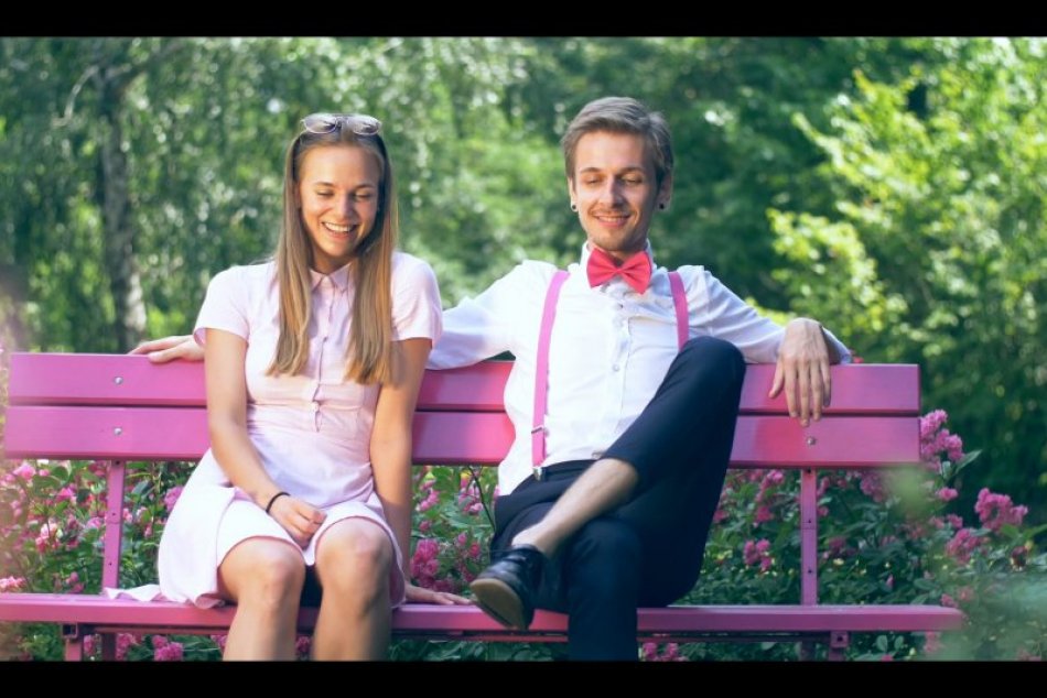 Nový letný hit kapely Sematam z Nitry vás roztancuje: Vo VIDEU aj známe tváre