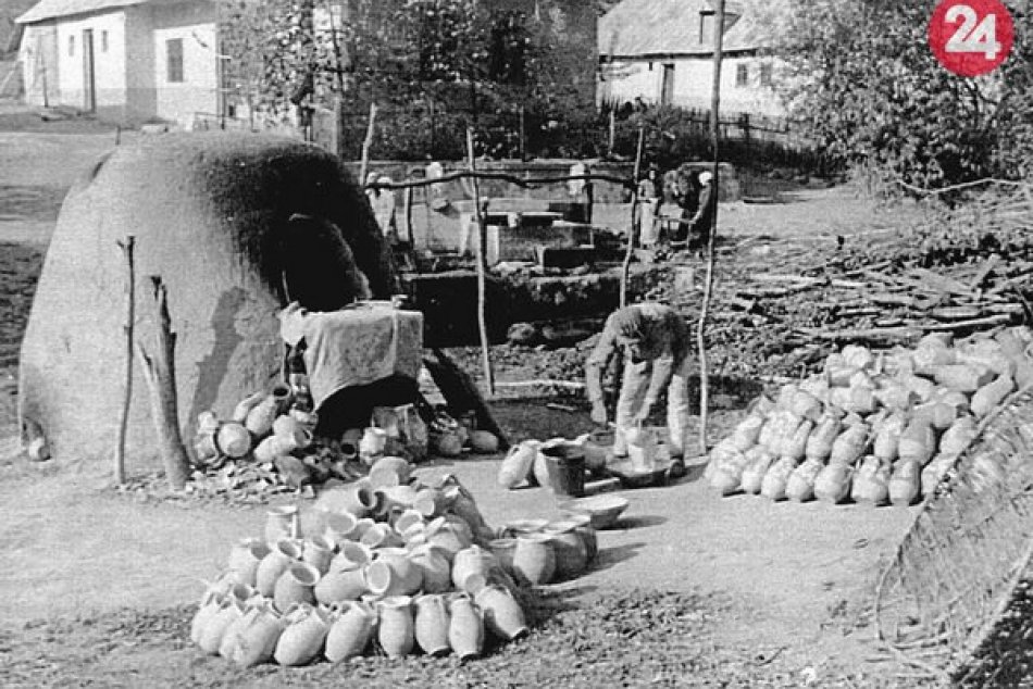 Dobové zábery: Takto zachytili život a prácu hrnčiarov v Pozdišovciach
