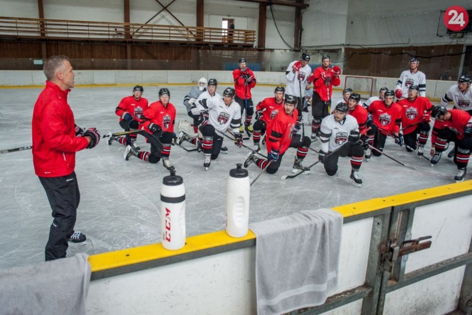 Majster začal s prípravou na ľade