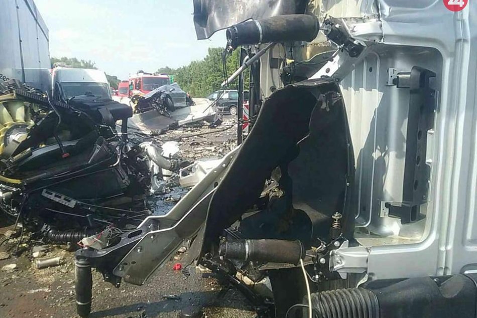 Dopravná nehoda na D1 pri Červeníku