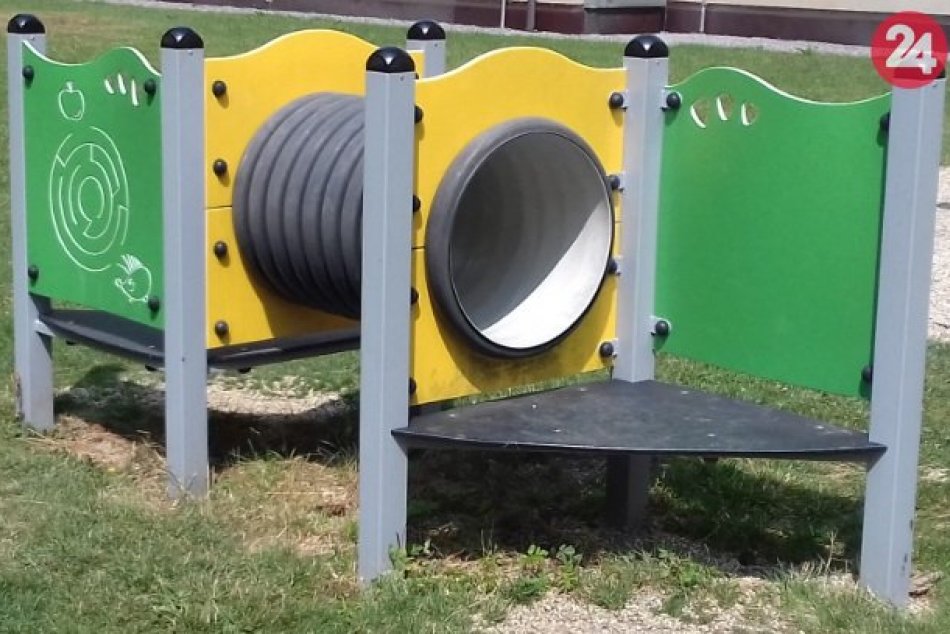 Mesto vyhovelo mamičkám: Do šalianskeho parku umiestnia preliezku, FOTO