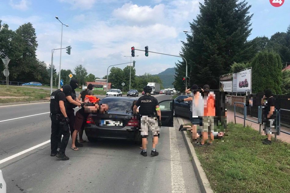 FOTO: Drogová razia pri Žiari nad Hronom