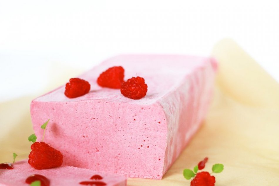 FOTO: Malinový dezert Parfait