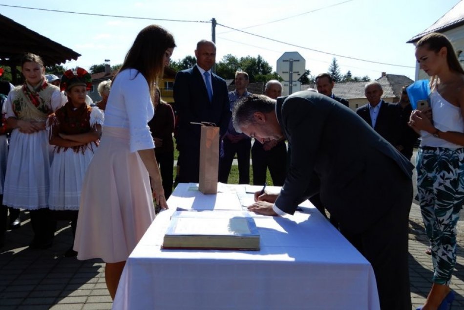 Obrazom zo známej dediny okresu Spišská: Začínajú tam s obnovou vozovky