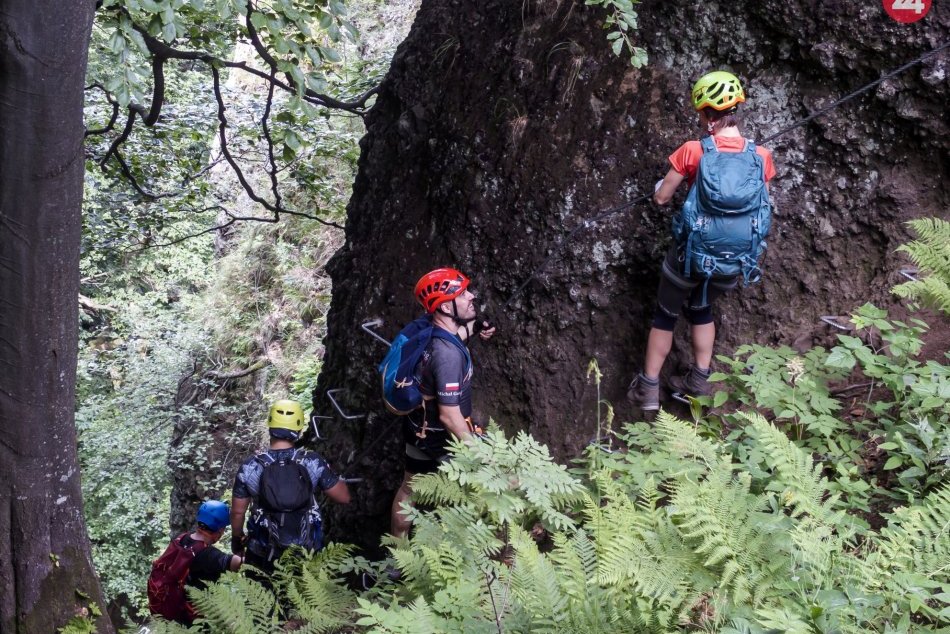 V OBRAZOCH: Skalolezci vo Via ferrate na Skalke pri Kremnici