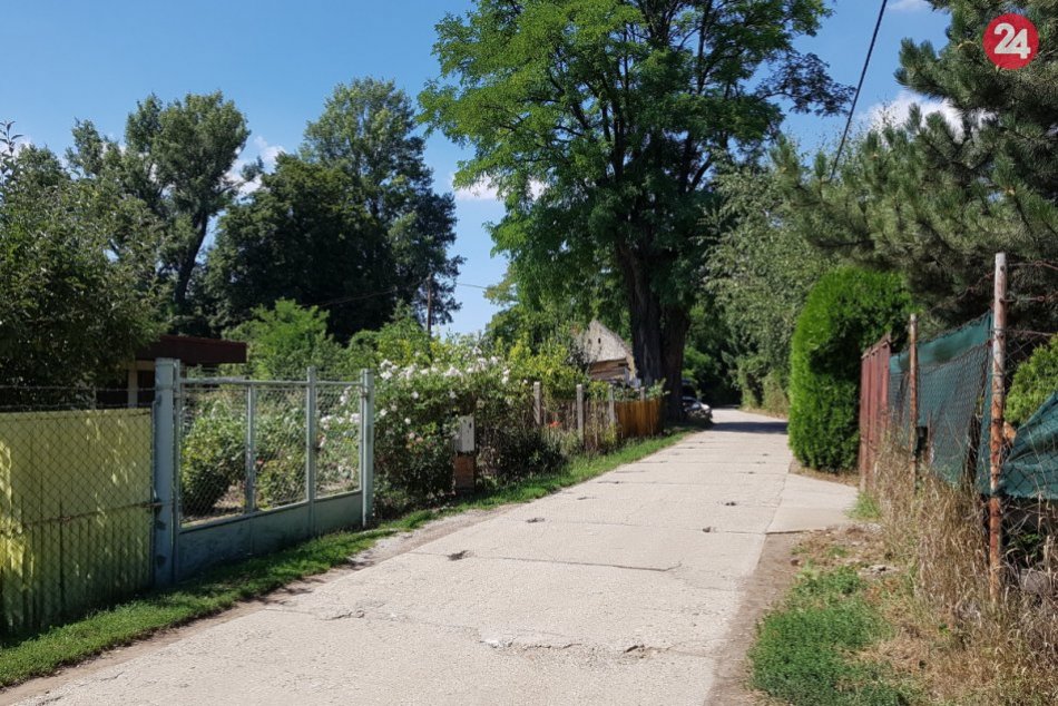 Cesta ku splavu v Kamennom mlyne dostane nový povrch