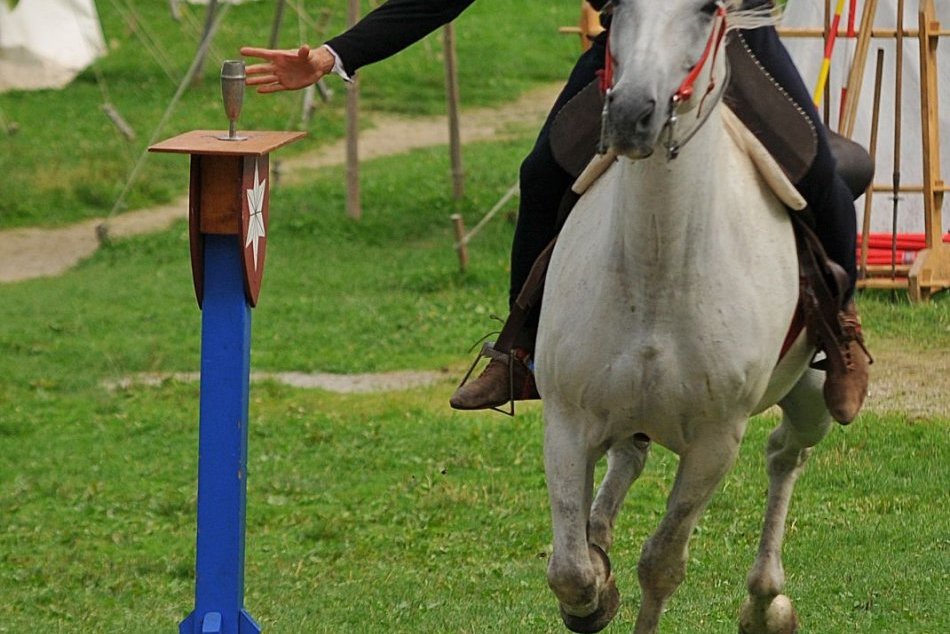 Rytiersky turnaj v Starej Ľubovni