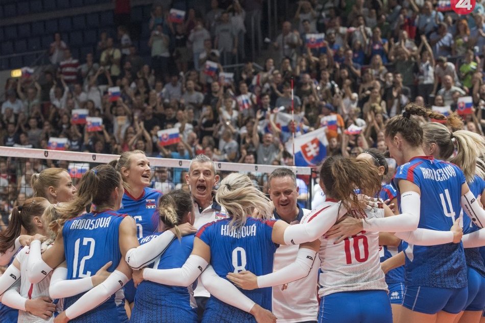 FOTO: Slovenky začali ME výhrou nad Španielskom, pomohla aj Mária Kostelanská