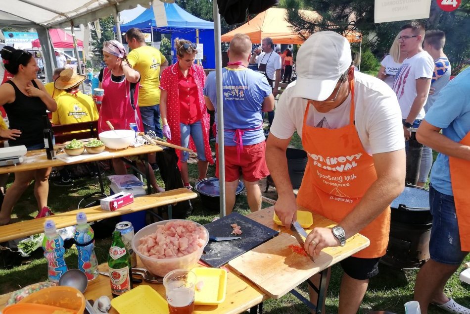 Veľká fotogaléria: Vo Ferčekovciach sa konal 5. ročník Kotlíkového festivalu