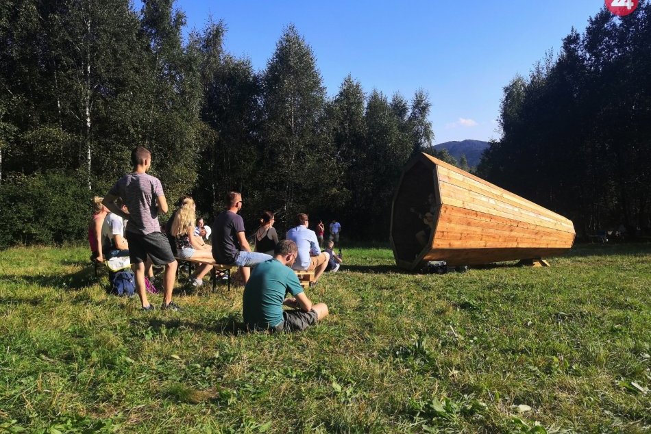 Drevený megafón neďaleko metropoly Šariša: Už slúži verejnosti a takto vyzerá