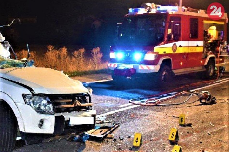 FOTO z miesta tragickej nehody v Trenčianskom okrese