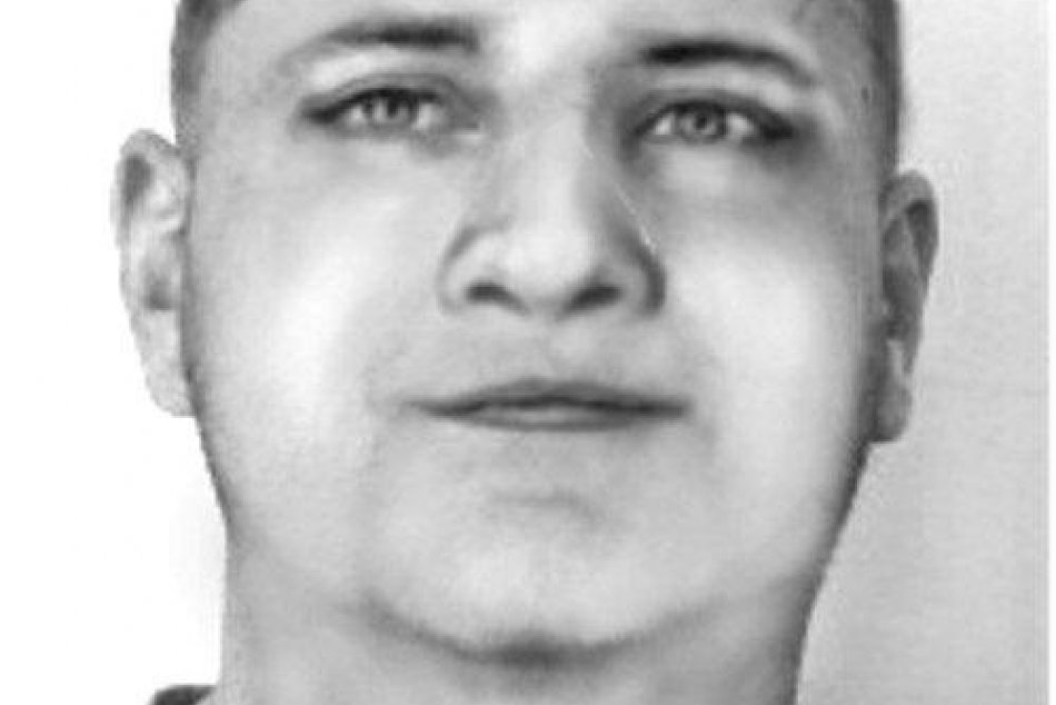 Trenčianski policajti žiadajú občanov o pomoc: Identikit možného páchateľa