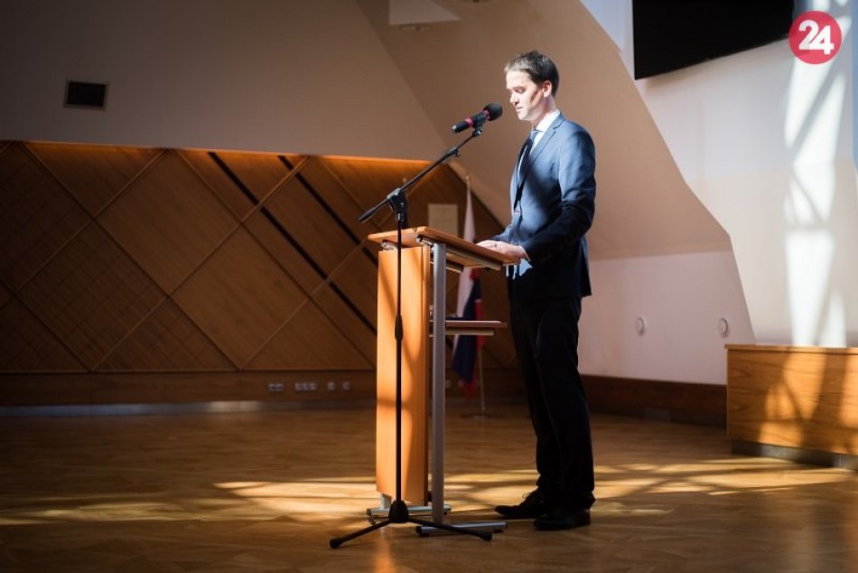 BBSK ocenil 43 učiteľov a učiteliek