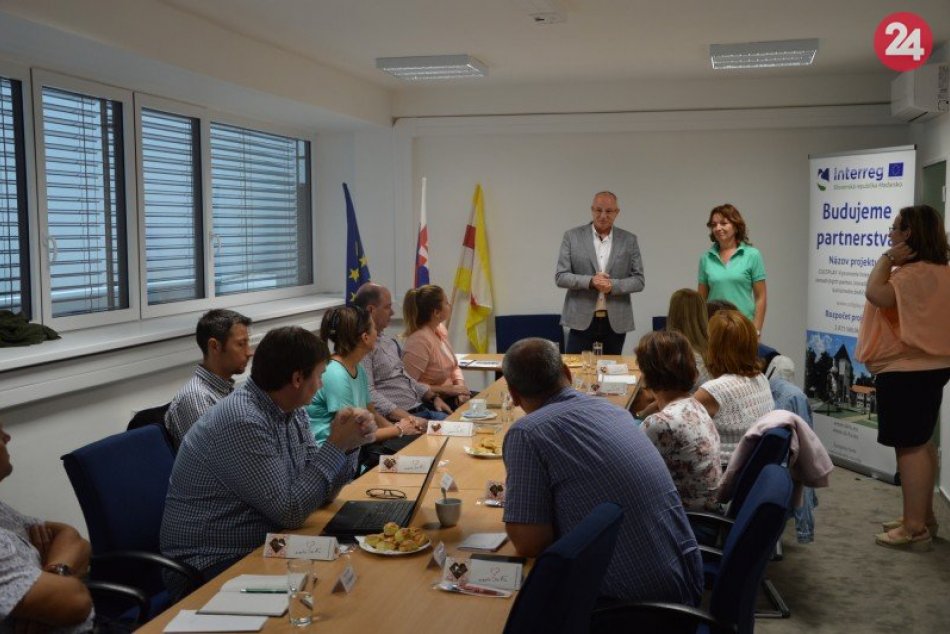 Šalianski archivári usporiadali workshop: O histórii Majk-u, FOTO