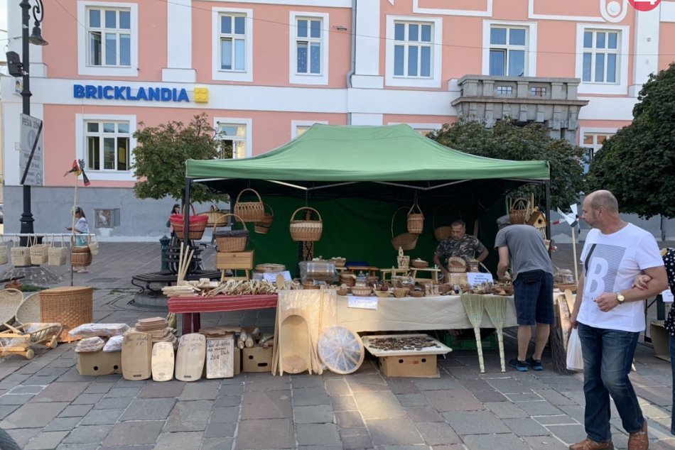 V OBRAZOCH: Remeselné trhy na Hlavnej ulici