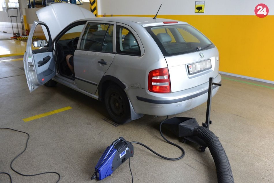 Technická a emisná kontrola