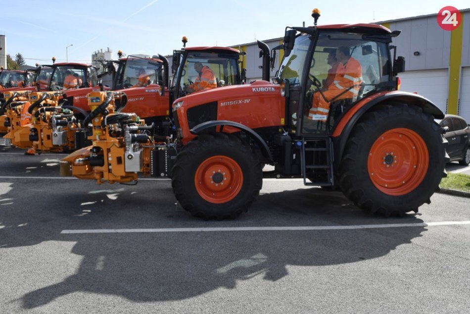 Dobrá správa: Staré vozidlá pre údržbu ciest v PSK vymenili za nové