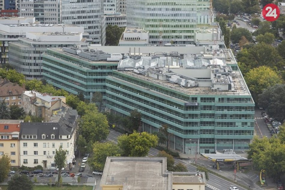 Výhľady z Nivy Tower - Bratislava