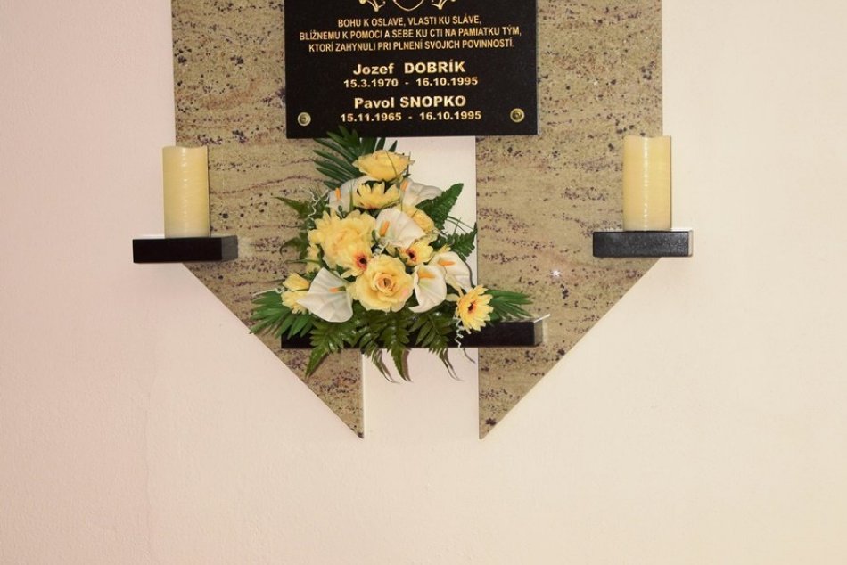 V OBRAZOCH: Bystrickí hasiči spomínali na svojich kolegov