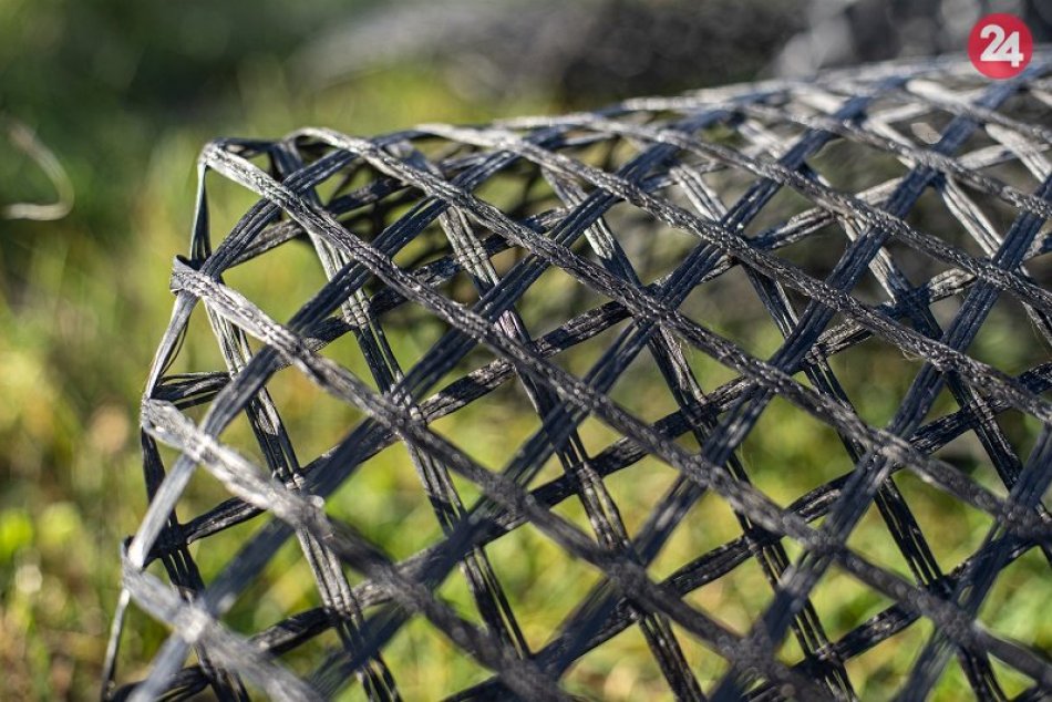 Cesta medzi Jakubovom a Lábom