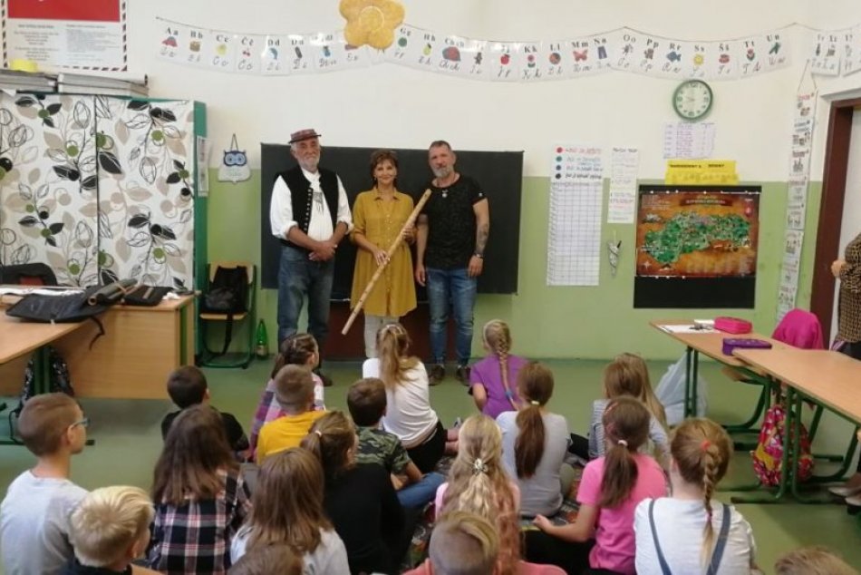 Dušan Olexa, autor projektu S fujarou do školy: Fujara nie je palica so šiestimi