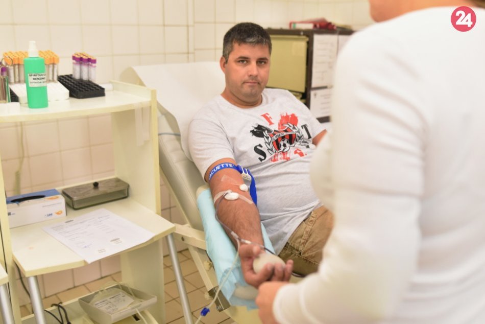 48. Červeno-čírna kvapka krvi Ladislava Kunu