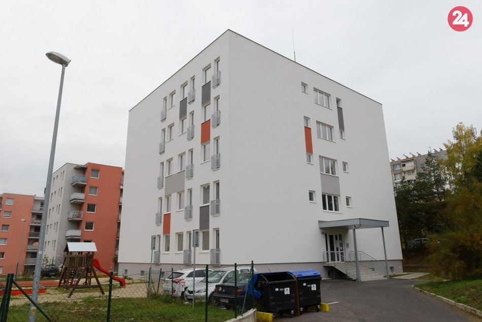 Radnica odovzdala nové byty: Nahliadnite do interiéru, FOTO a VIDEO