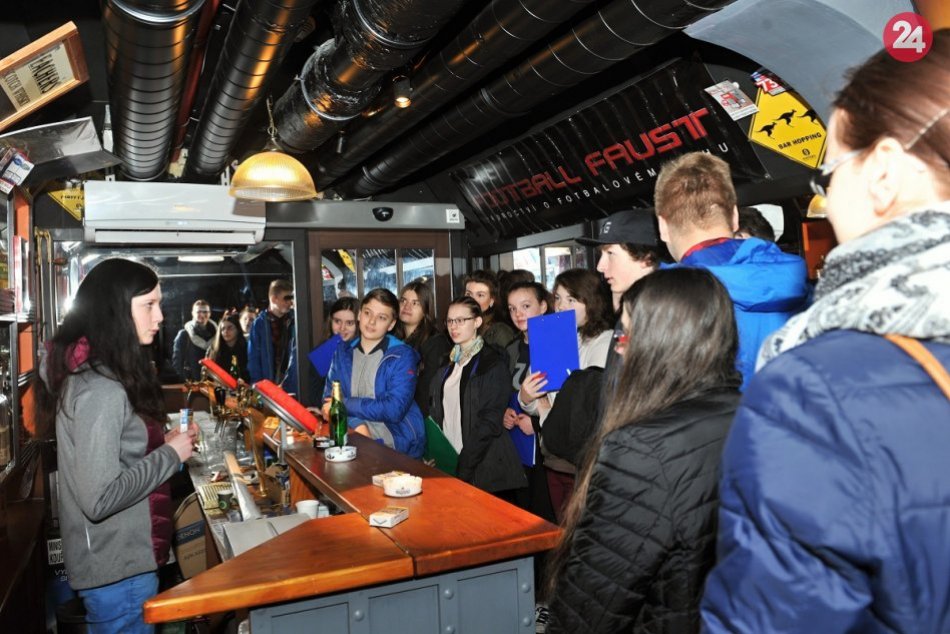 FOTO: Protidrogový vlak