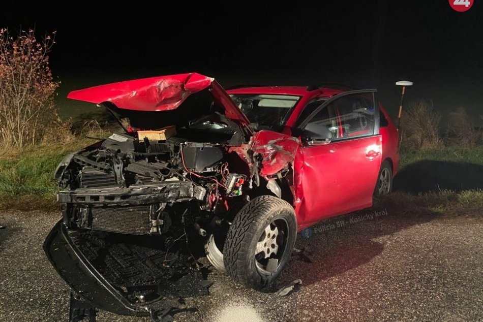 Zrazili sa autá dvoch Zemplínčanov