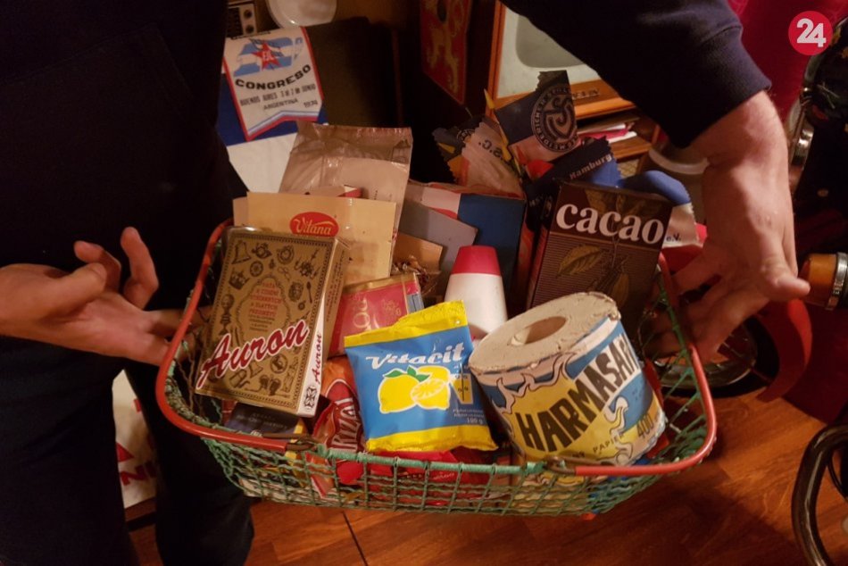 Bežný život za socíku verzus koronakríza