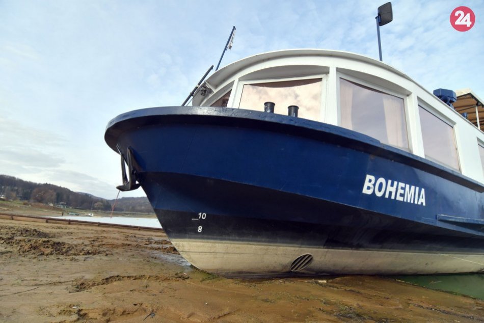 Počas mesiaca a pol previezla po Domaši 21 000 ľudí: FOTO zazimovanej lode